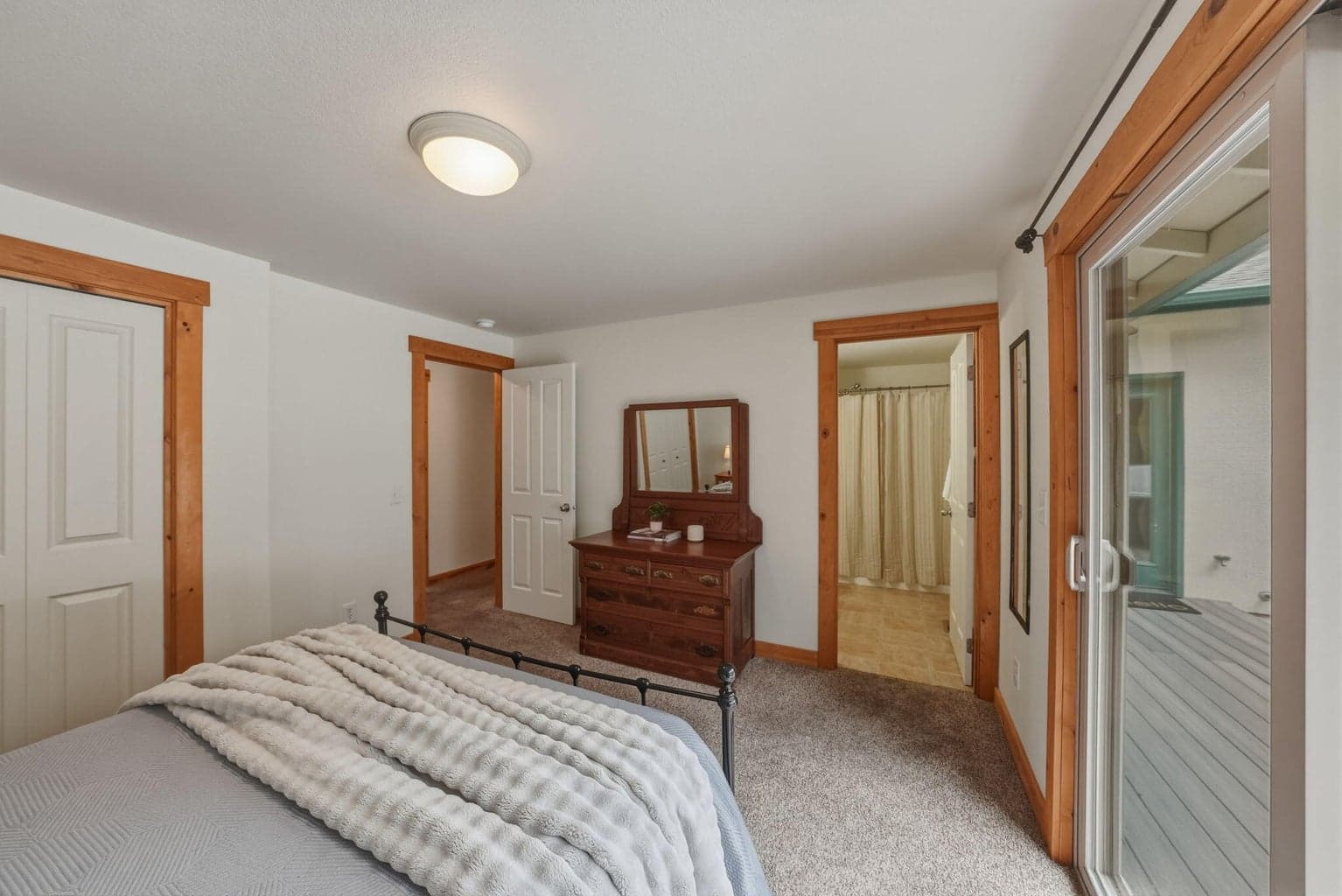 Photo of 63375 Saddleback Drive 38 of 81