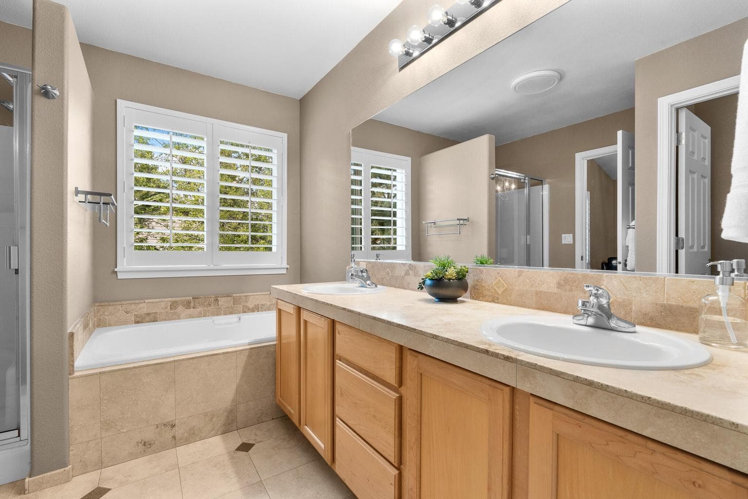 Photo of 19548 Salmonberry Court 12 of 30