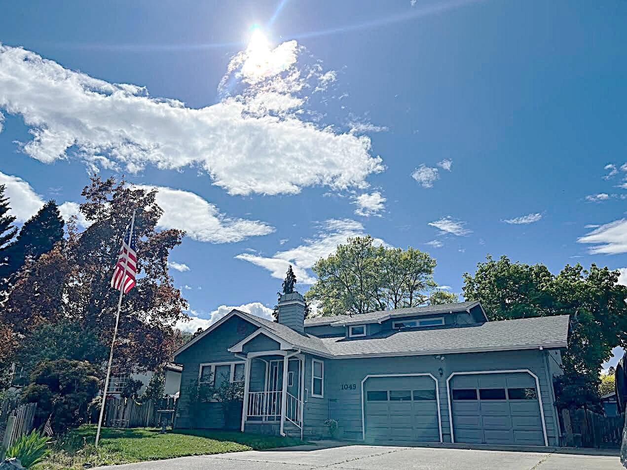 Photo of 1049 Jeramy 2 of 27