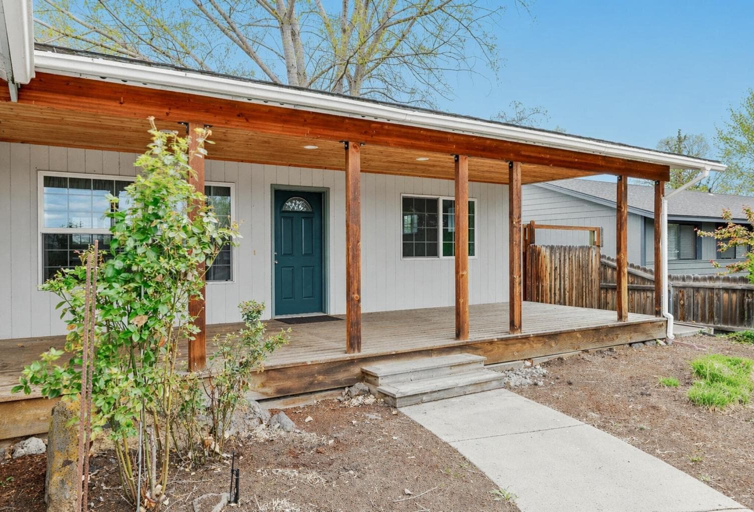 Photo of 2807 23rd 3 of 27