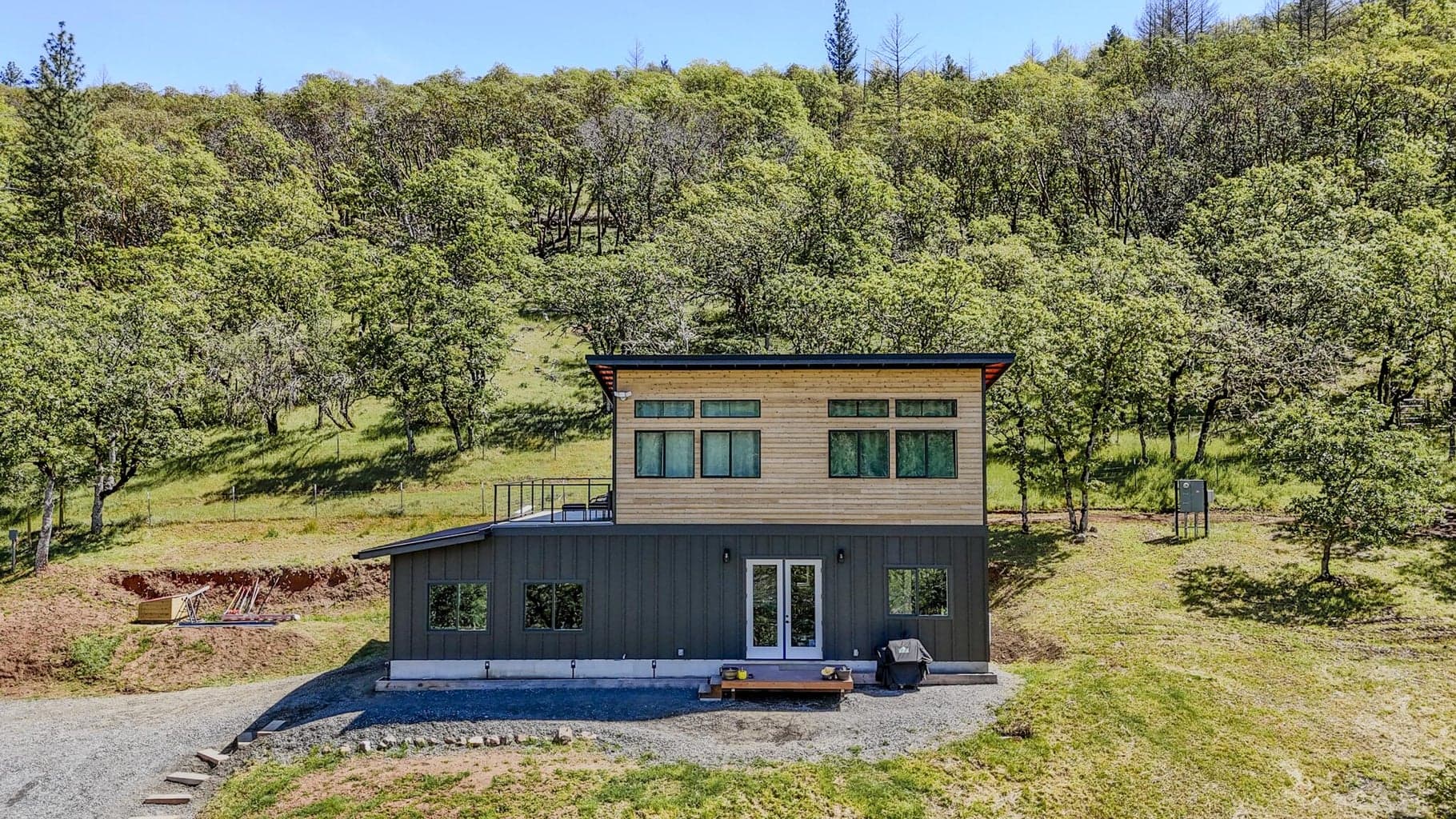 Photo of 1545 Hwy 238 2 of 43