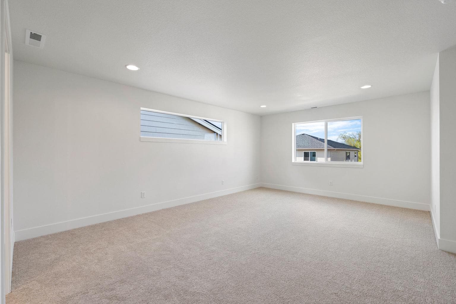 Photo of 21158 NE Beall Drive 19 of 32