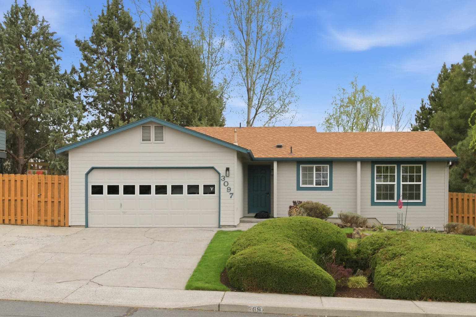 3097 Barrington, Bend, 97701