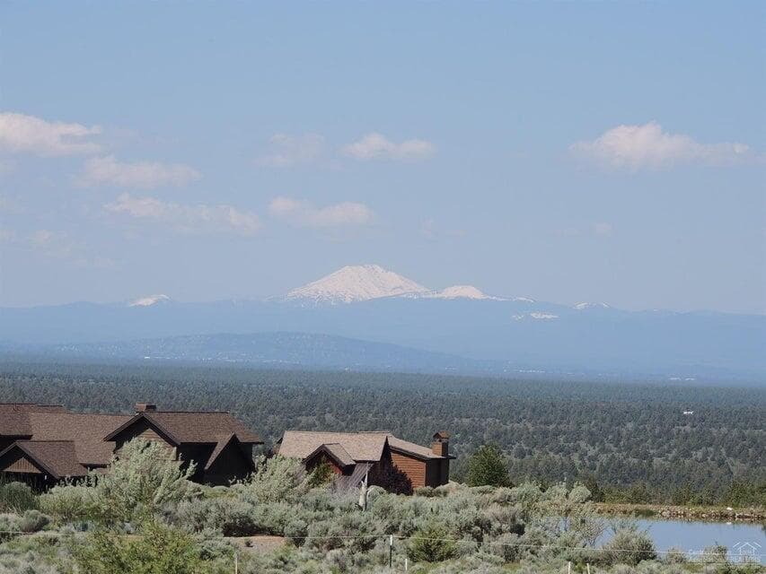 Photo of S Brasada Ranch Road 6 of 25