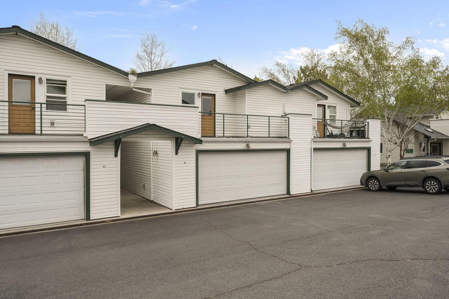 Photo of 438 19th 1 of 29