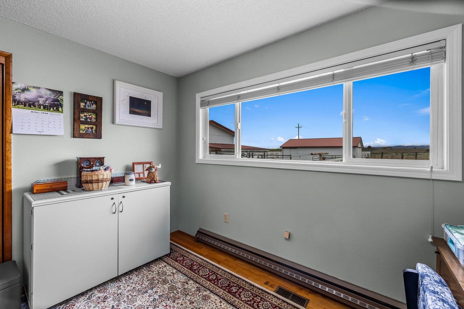 Photo of 501 NW Dogwood Lane 16 of 53