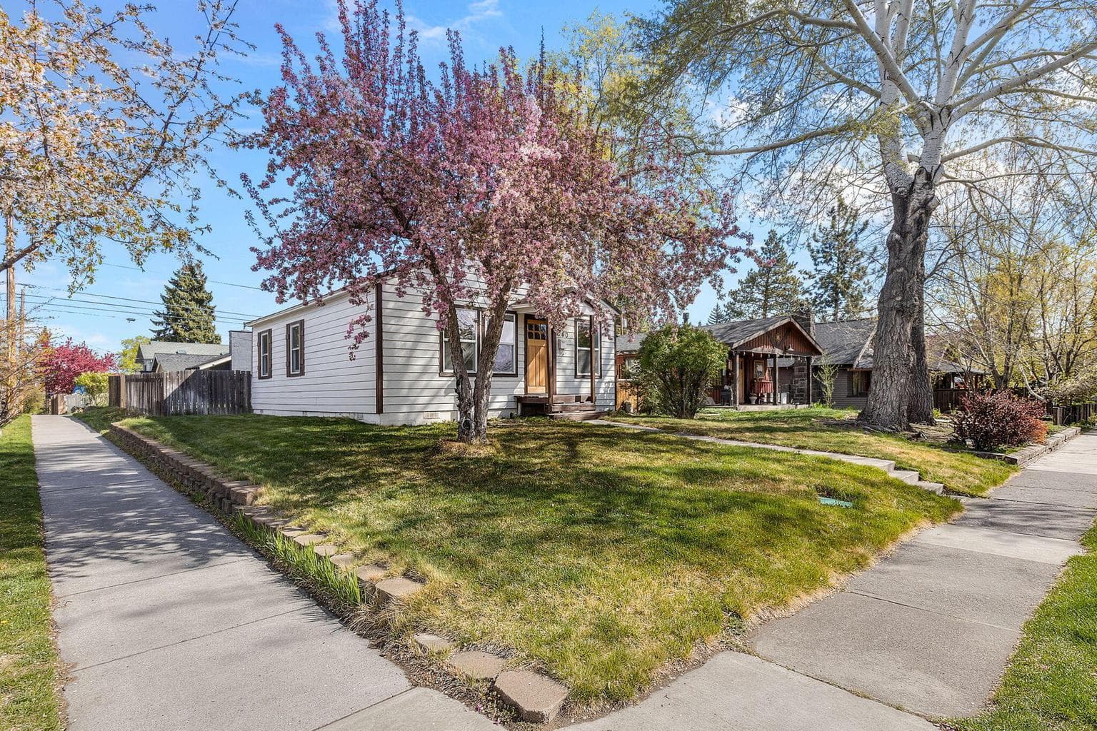 Photo of 640 Delaware 3 of 25