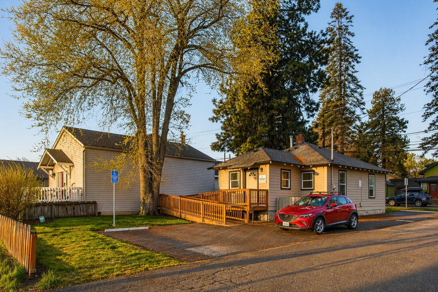 Photo of 624 Hill 3 of 33