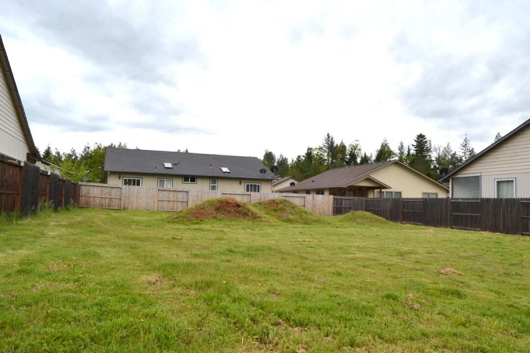 Photo of 221 Red Cedar 1 of 26
