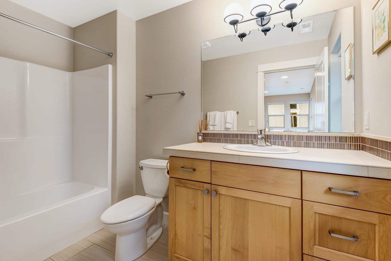 Photo of 2323 NW High Lakes Loop 20 of 30