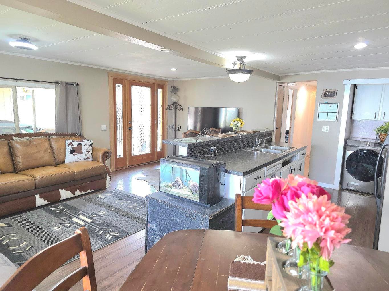Photo of 205 Lynn 5 of 20
