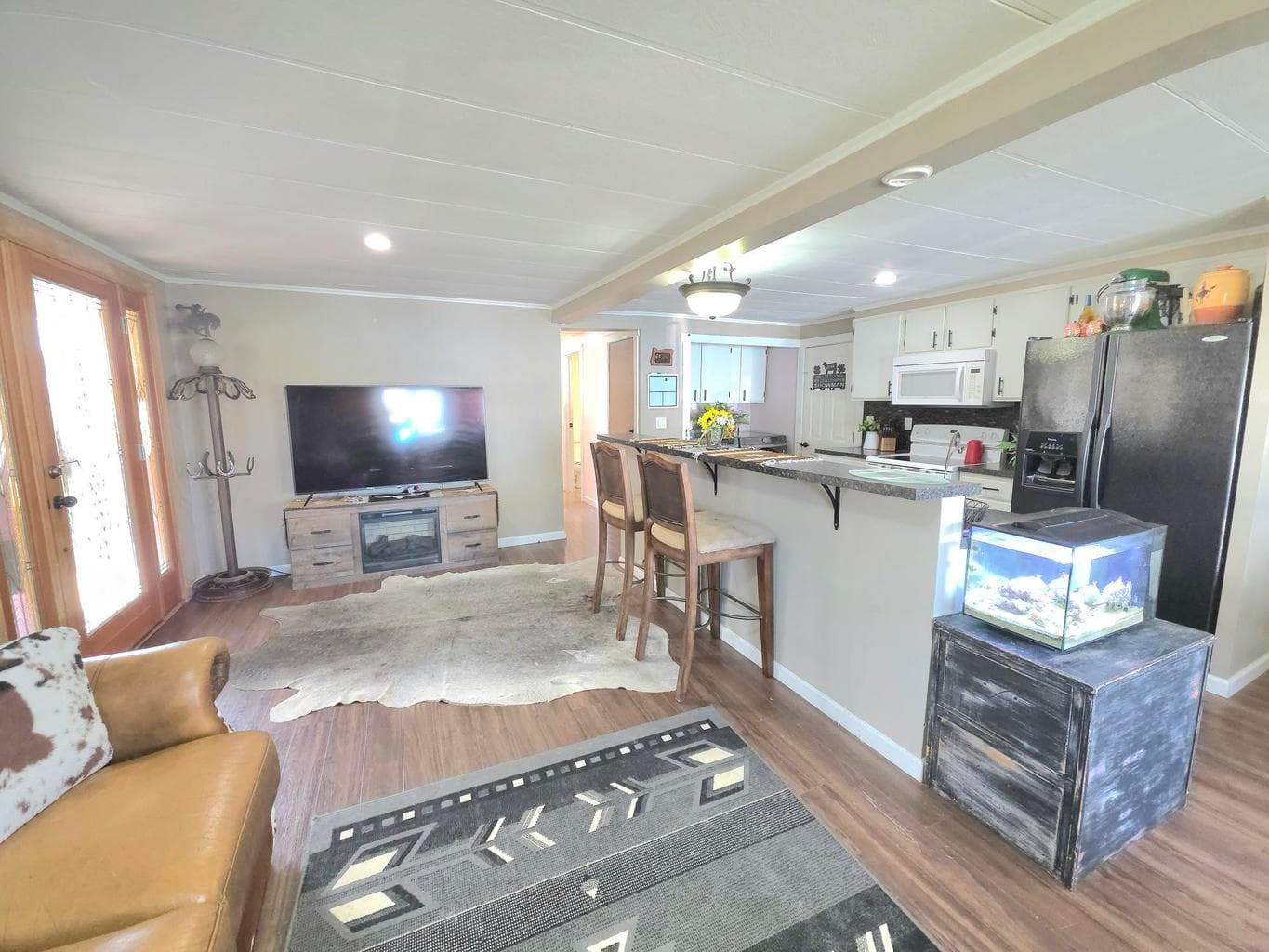 Photo of 205 Lynn 4 of 20
