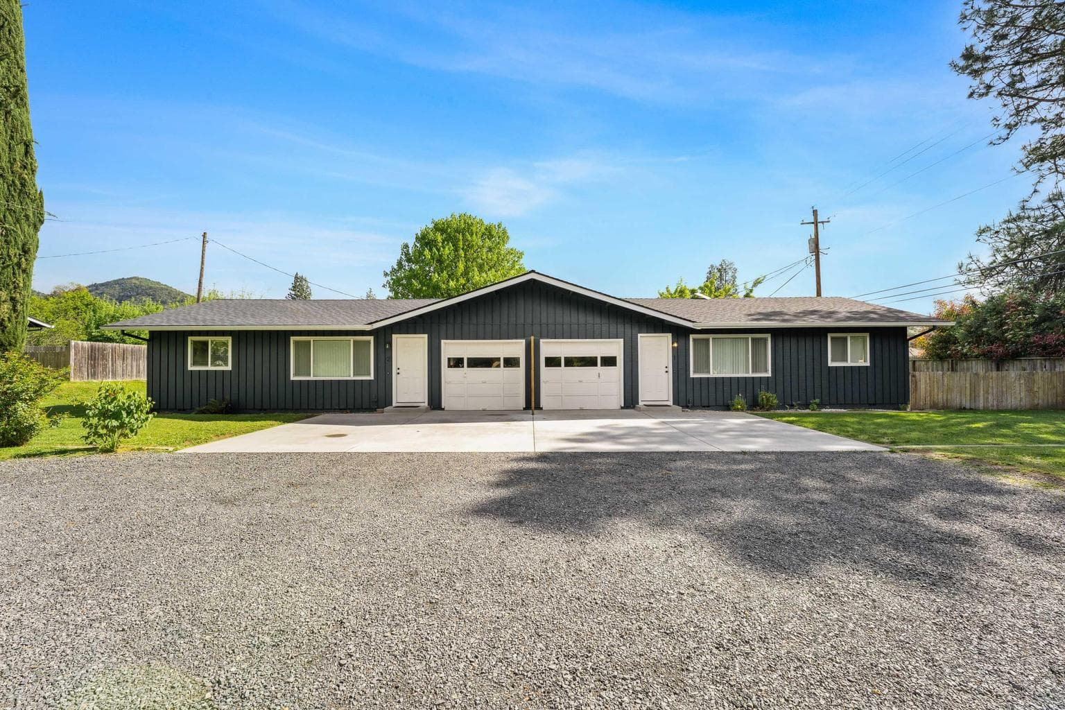 Photo of 824 Pine 2 of 38