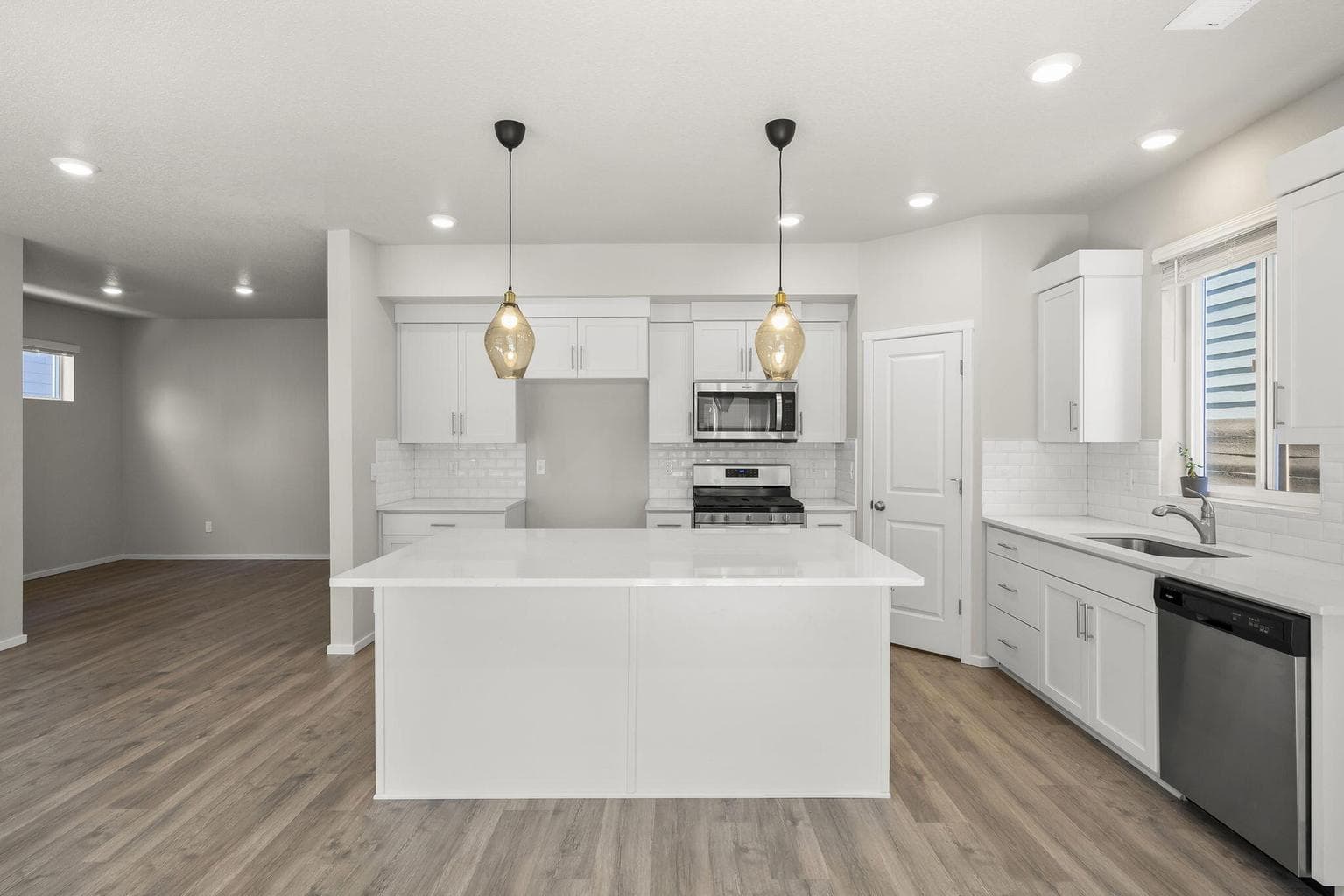 Photo of 20625 SE Slate Avenue 16 of 57