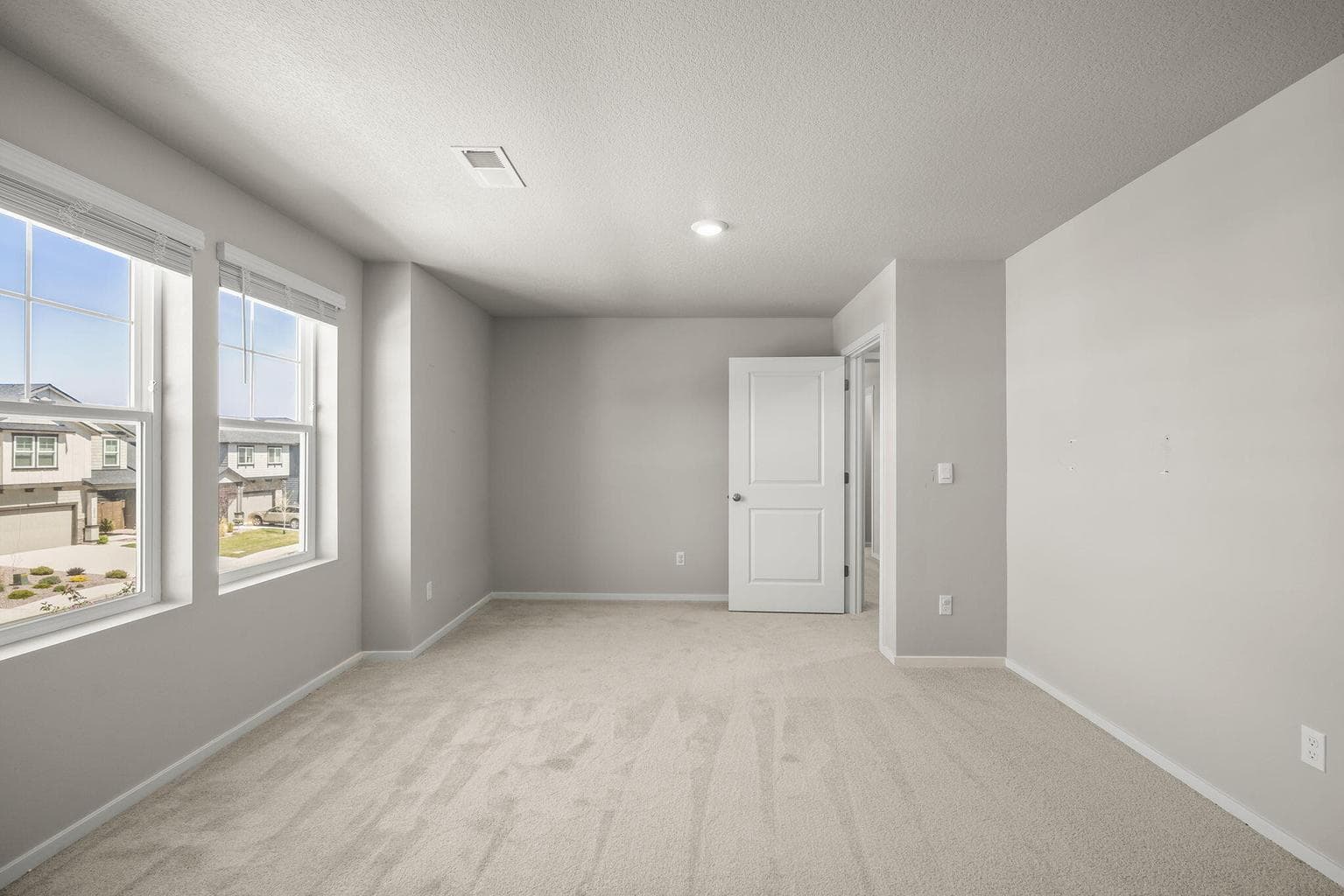 Photo of 20625 SE Slate Avenue 29 of 57