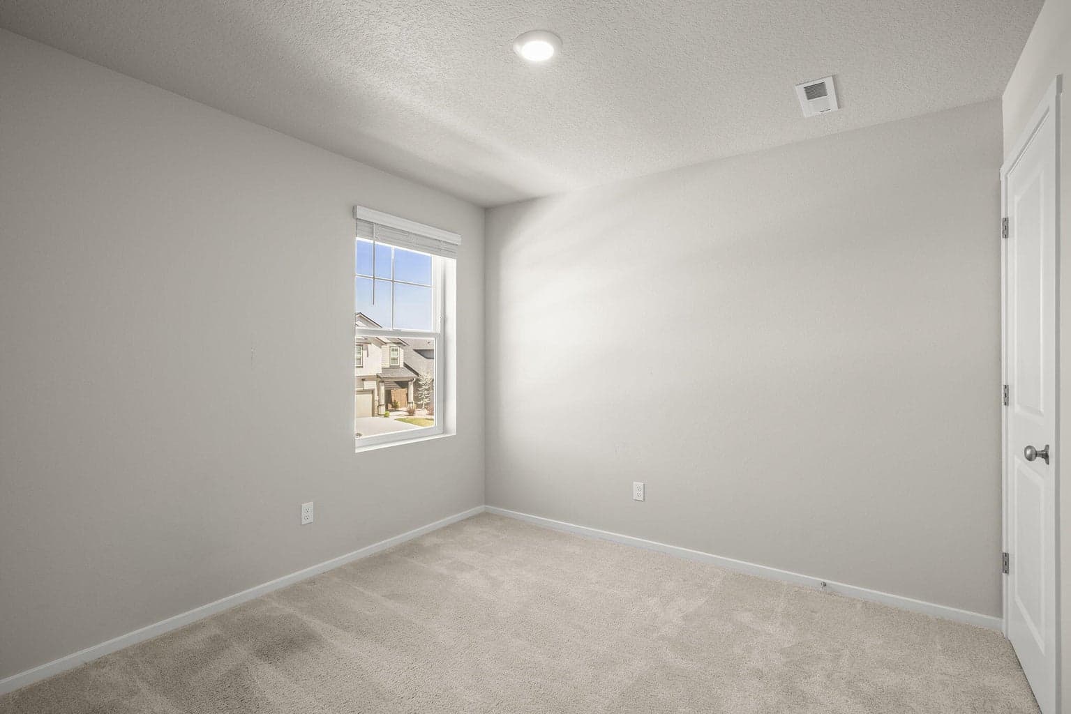Photo of 20625 SE Slate Avenue 30 of 57