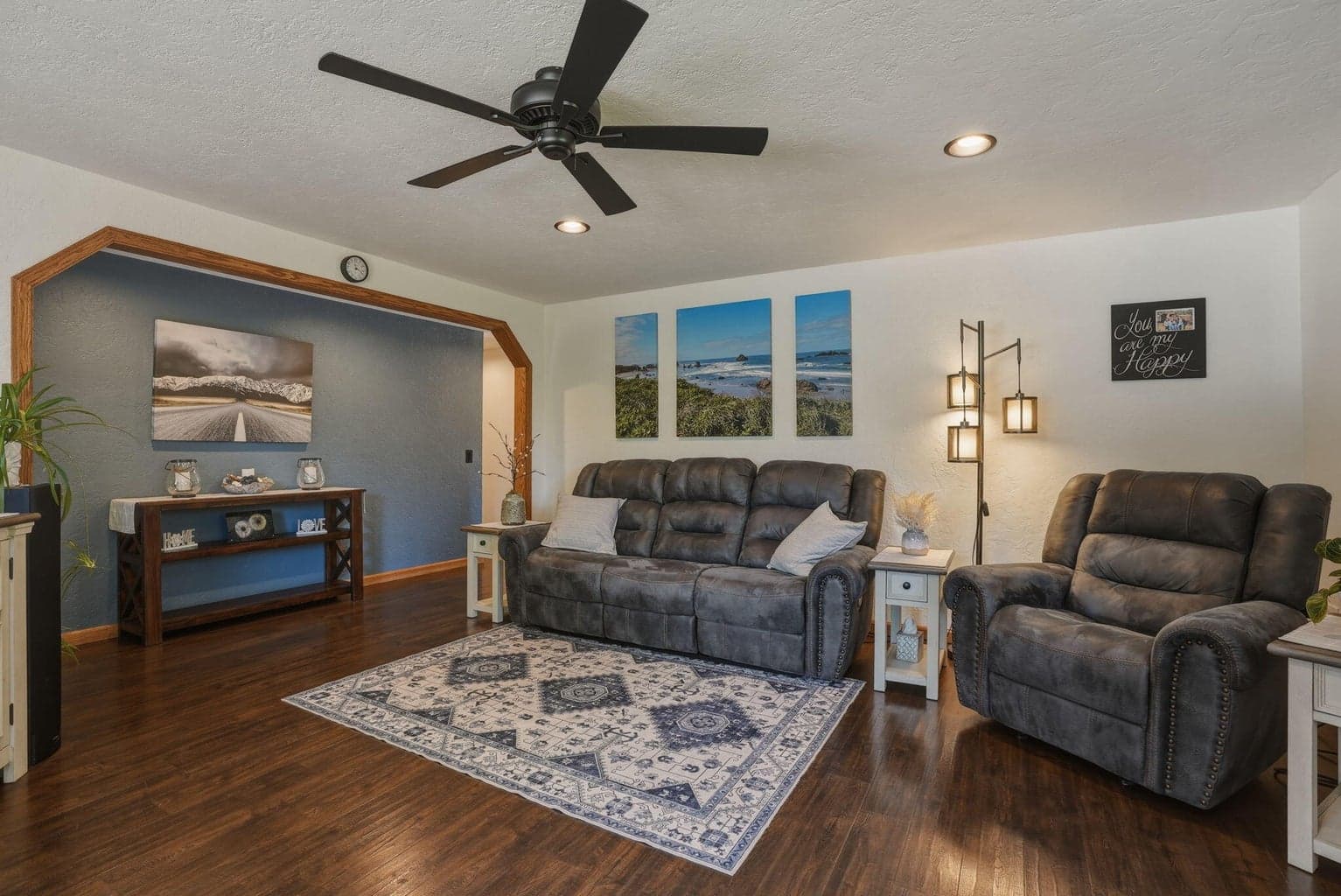 Photo of 61605 Summer Shade Drive 9 of 64