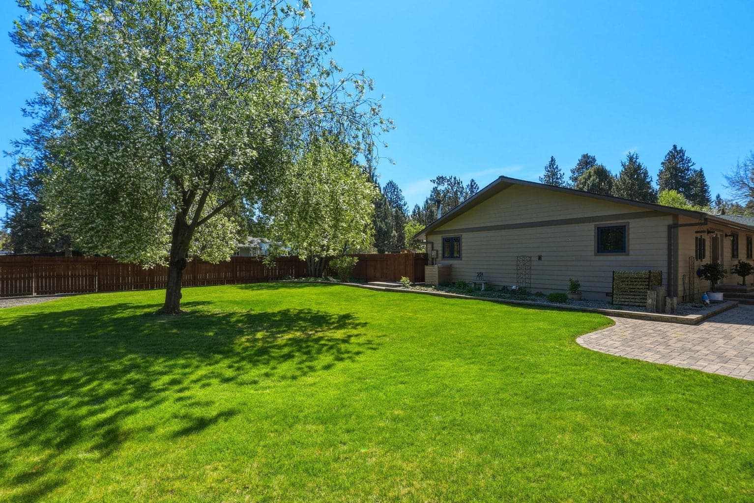 Photo of 61605 Summer Shade Drive 37 of 64