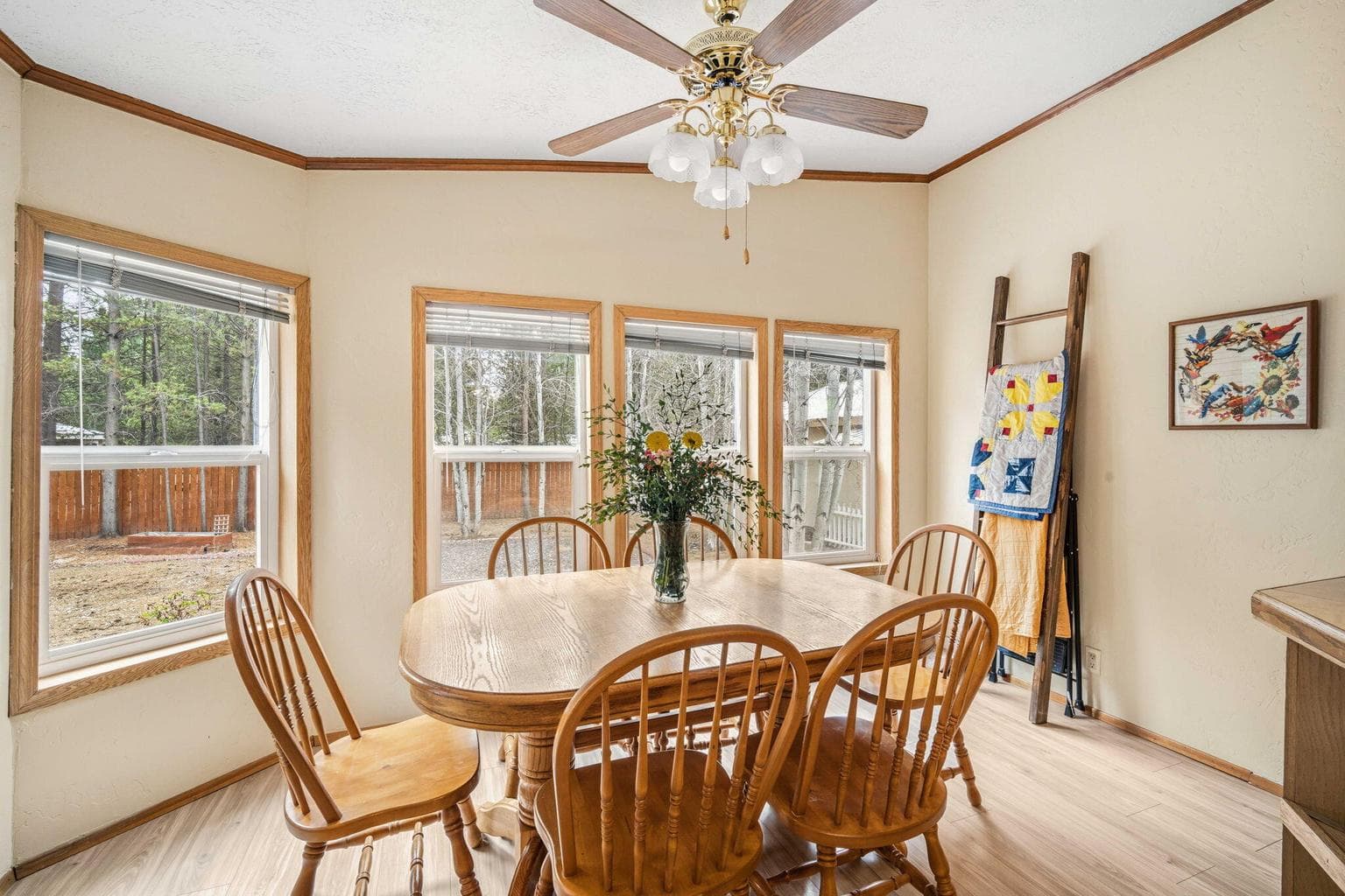 Imagine eating meals in this light and bright room