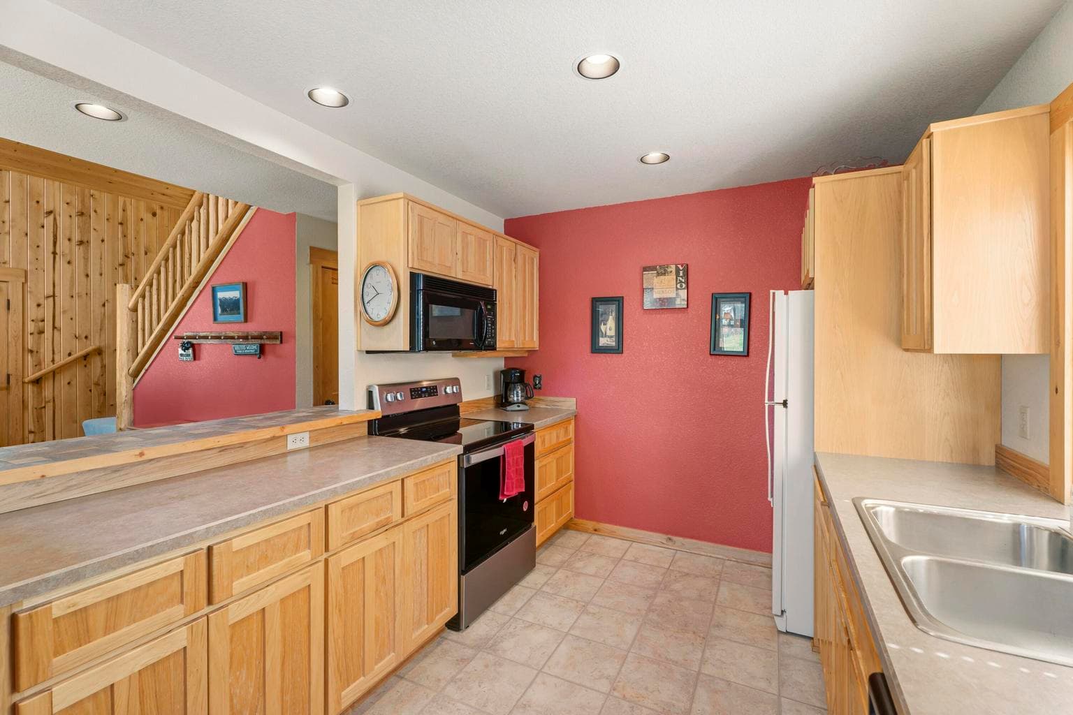 Photo of 1643 Prairie Falcon Drive 23 of 65