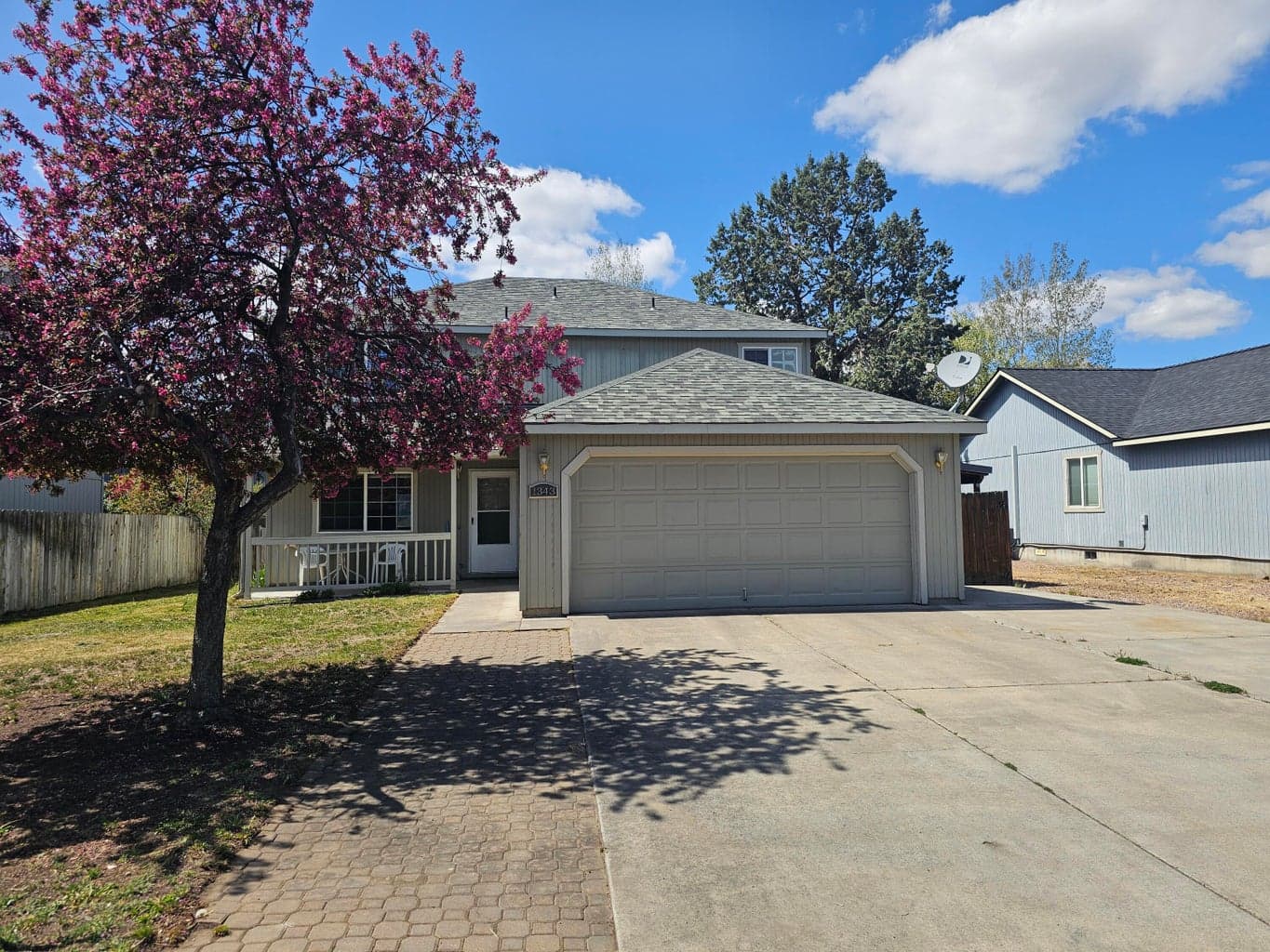 Photo of 1343 33rd 1 of 20