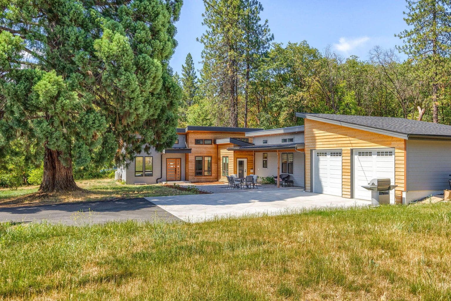 4235 Highland