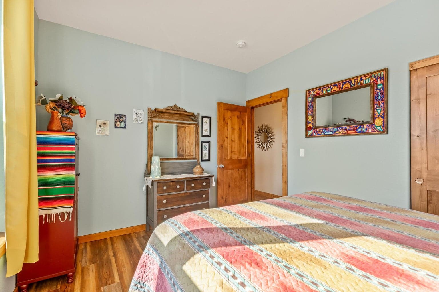 Photo of 561 SE Stearns Road 19 of 46