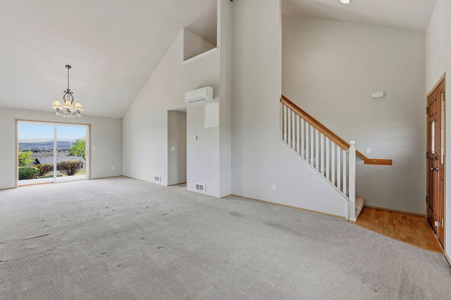 Photo of 1917 NE Squire Drive 8 of 35