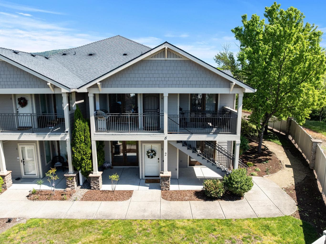 1280 Ashford