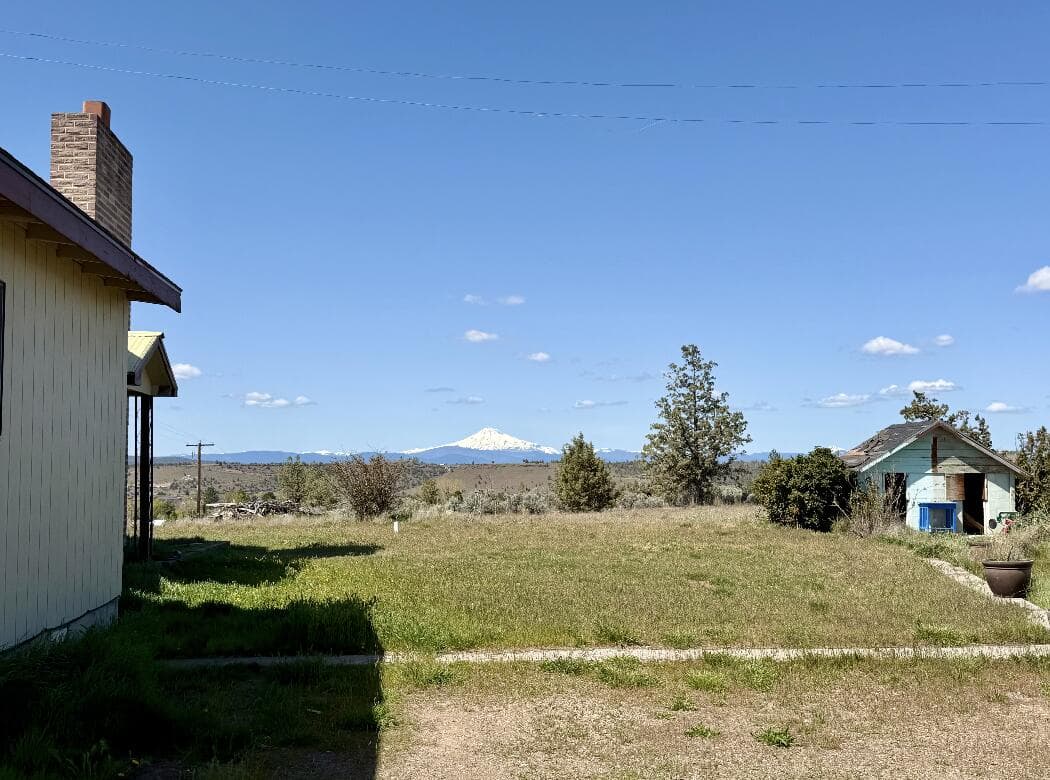 Photo of 950 B 4 of 10