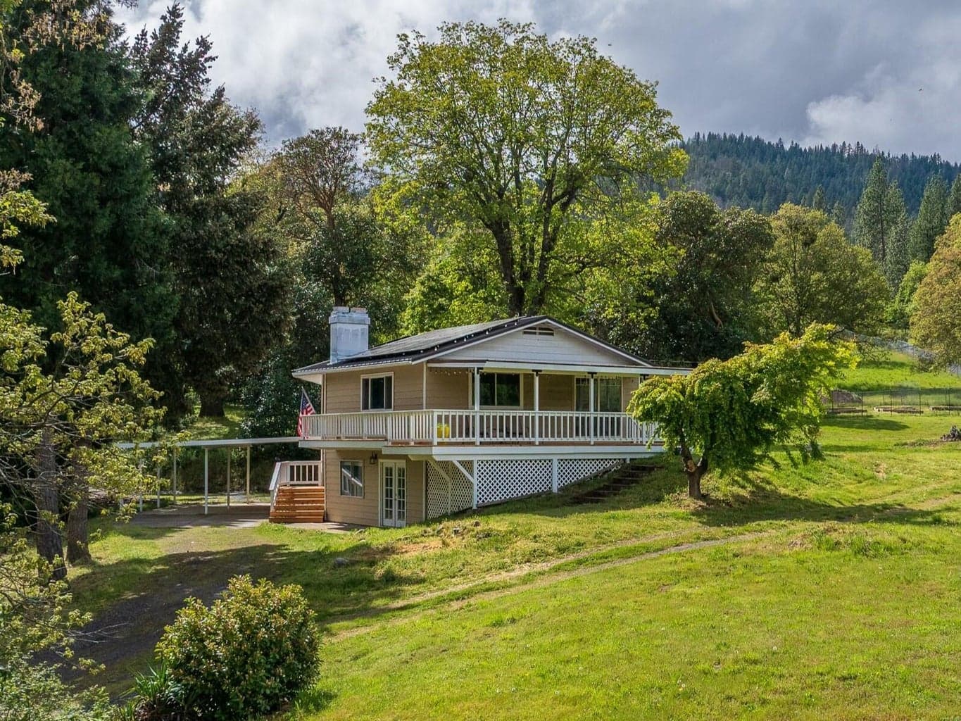 7680 Upper Applegate