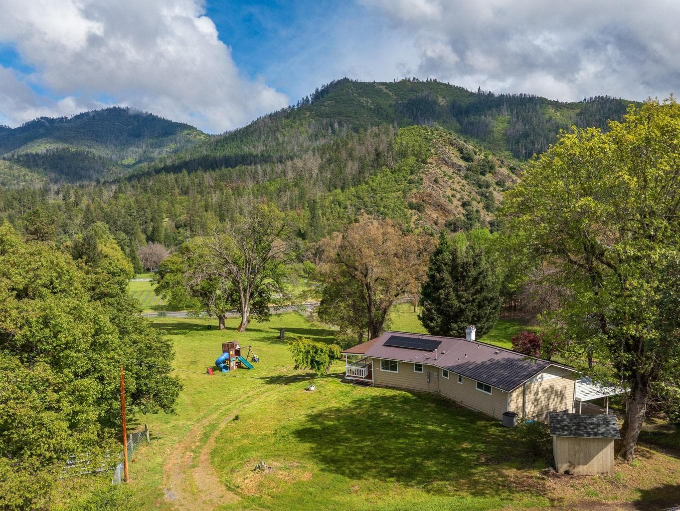 Photo of 7680 Upper Applegate 3 of 43