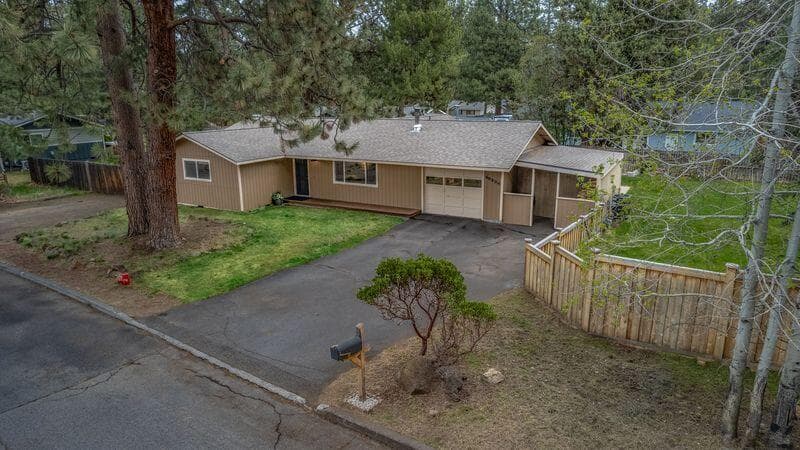 60634 Defiance Street Bend Oregon 97702