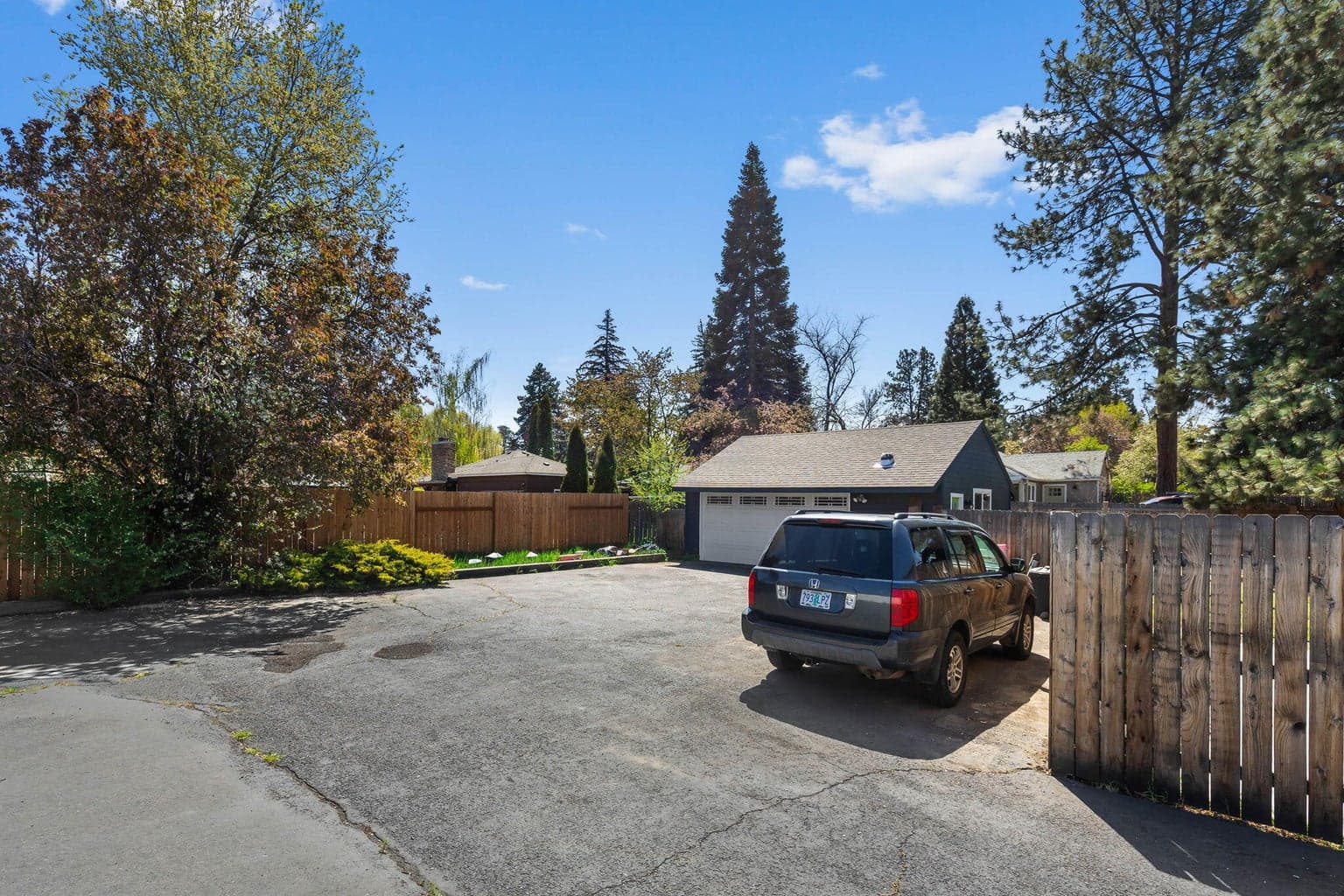 Photo of 924 NE 9th Street 41 of 41