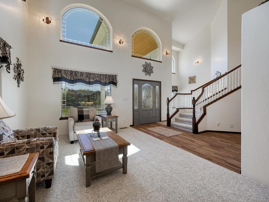 Photo of 9015 Arant 5 of 41