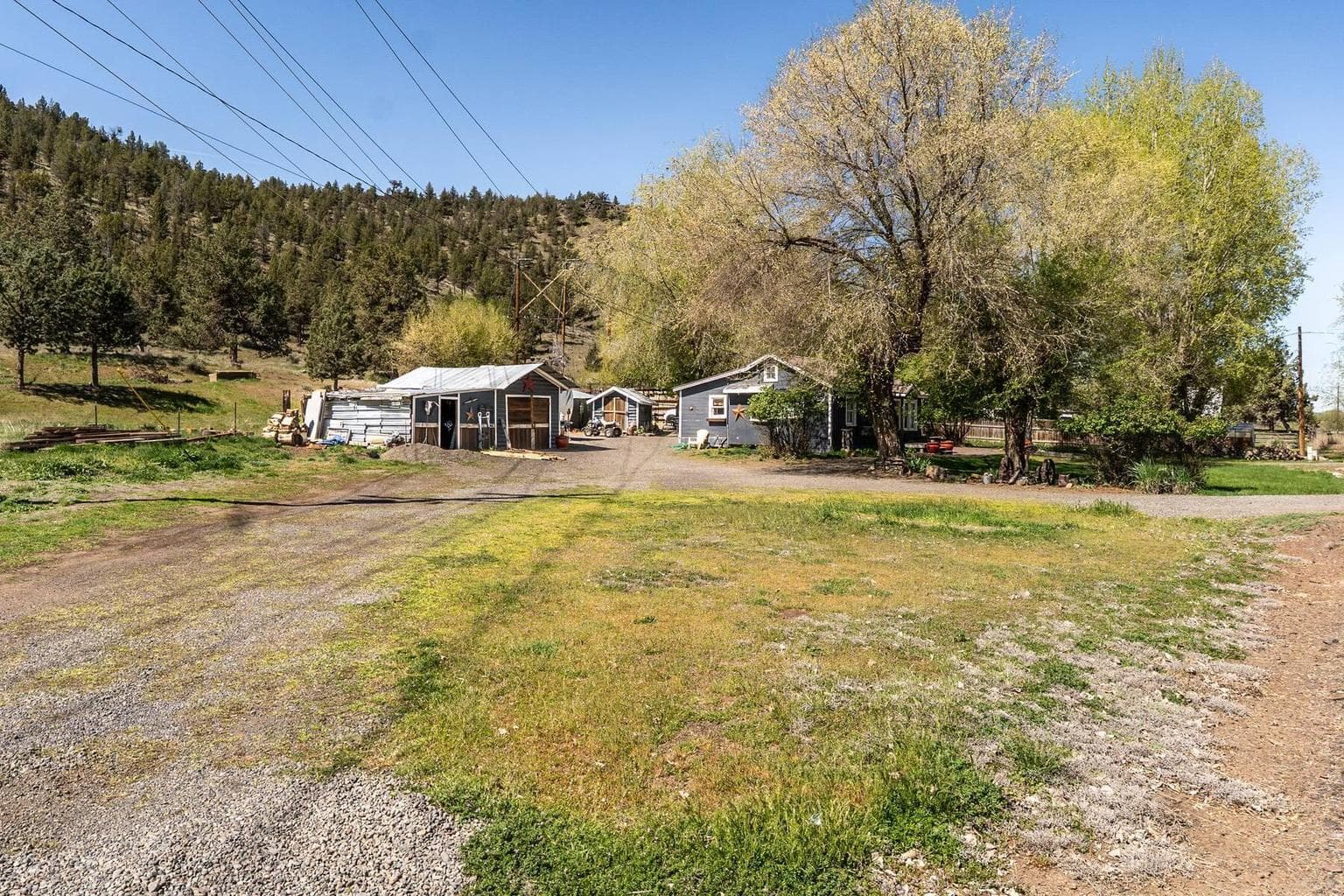 Photo of 2066 Oneil 3 of 42