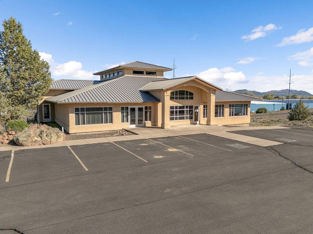 3090 Memorial, Klamath Falls, 97601