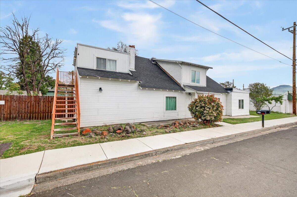 Photo of 515 Liberty 4 of 41