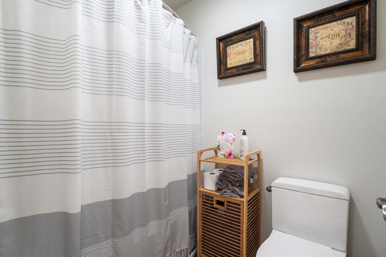 Private bathroom with refined finishes