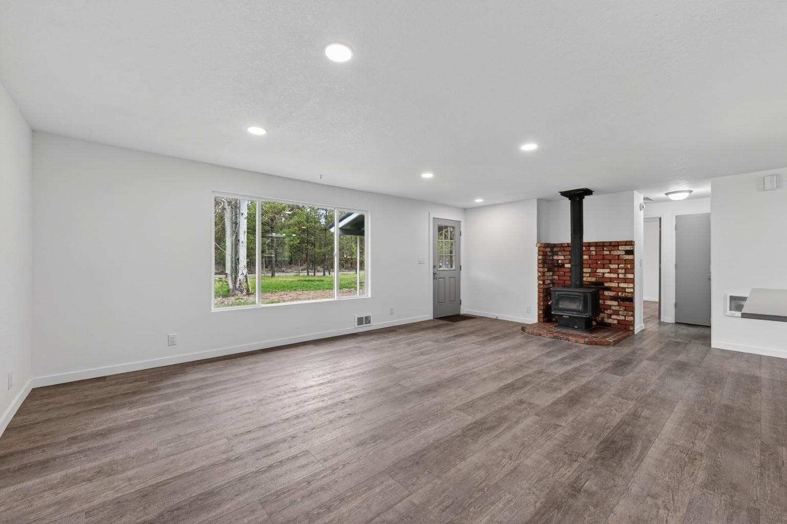 Photo of 51448 Cedar Road 11 of 42