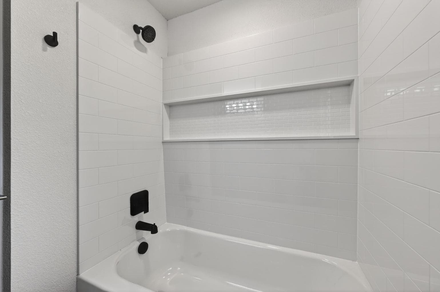Tub/shower