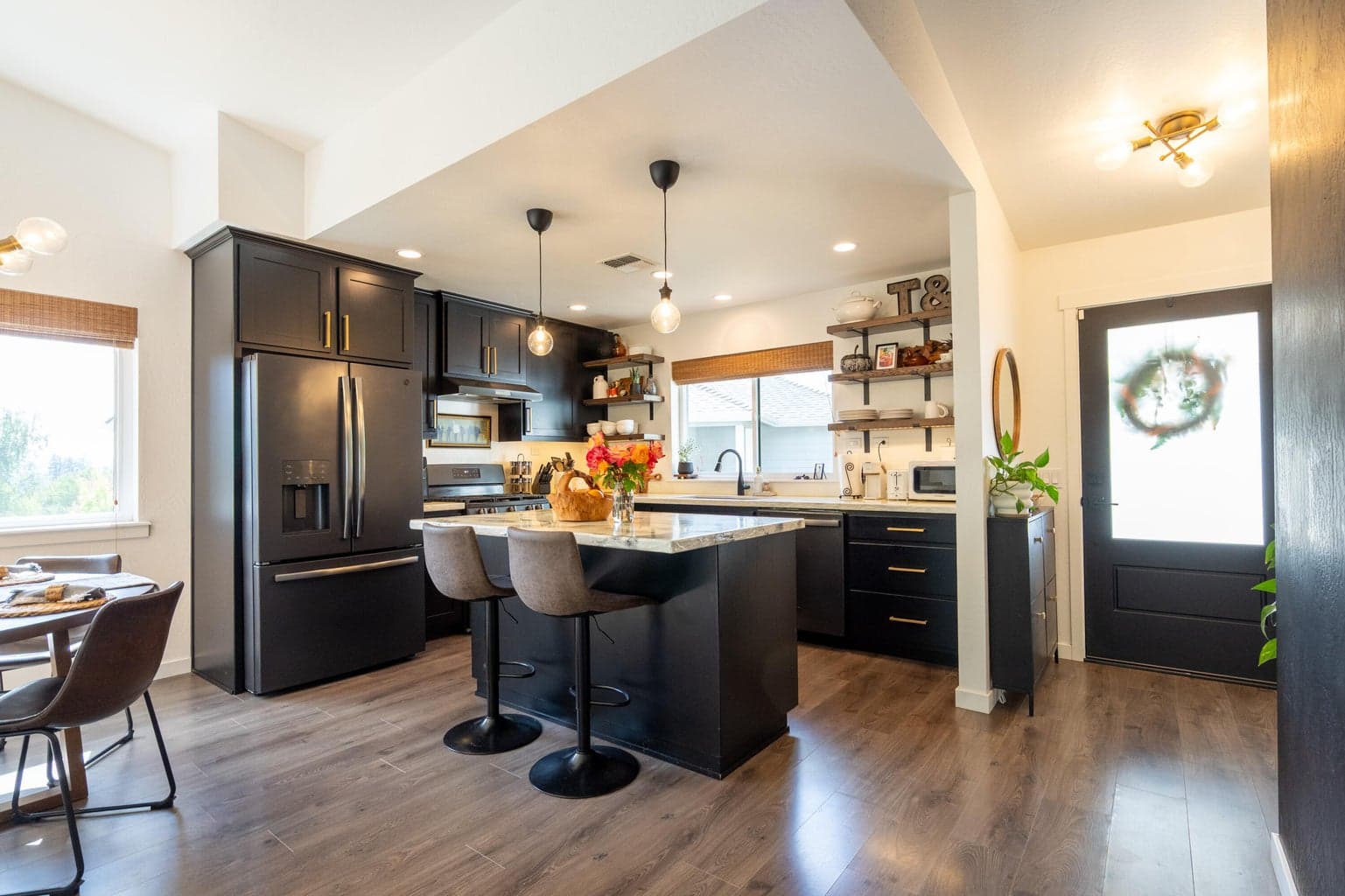 Photo of 1168 Bonney Doon 5 of 67