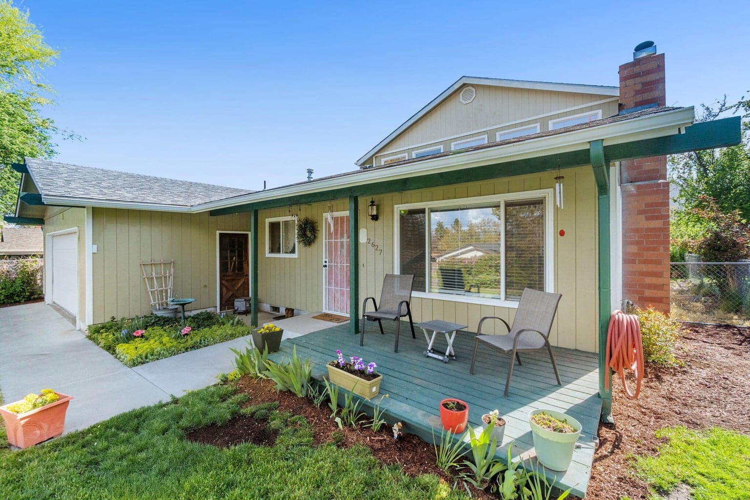 Photo of 2627 Berkeley 4 of 40