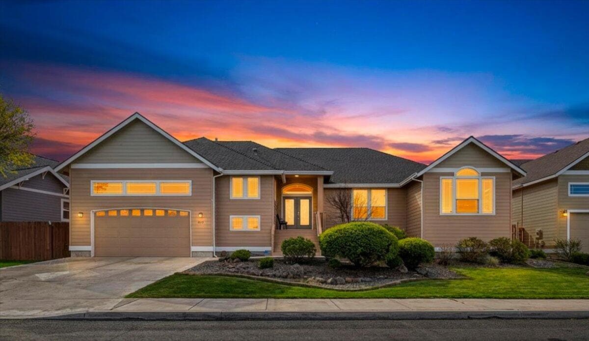 4010 Majestic