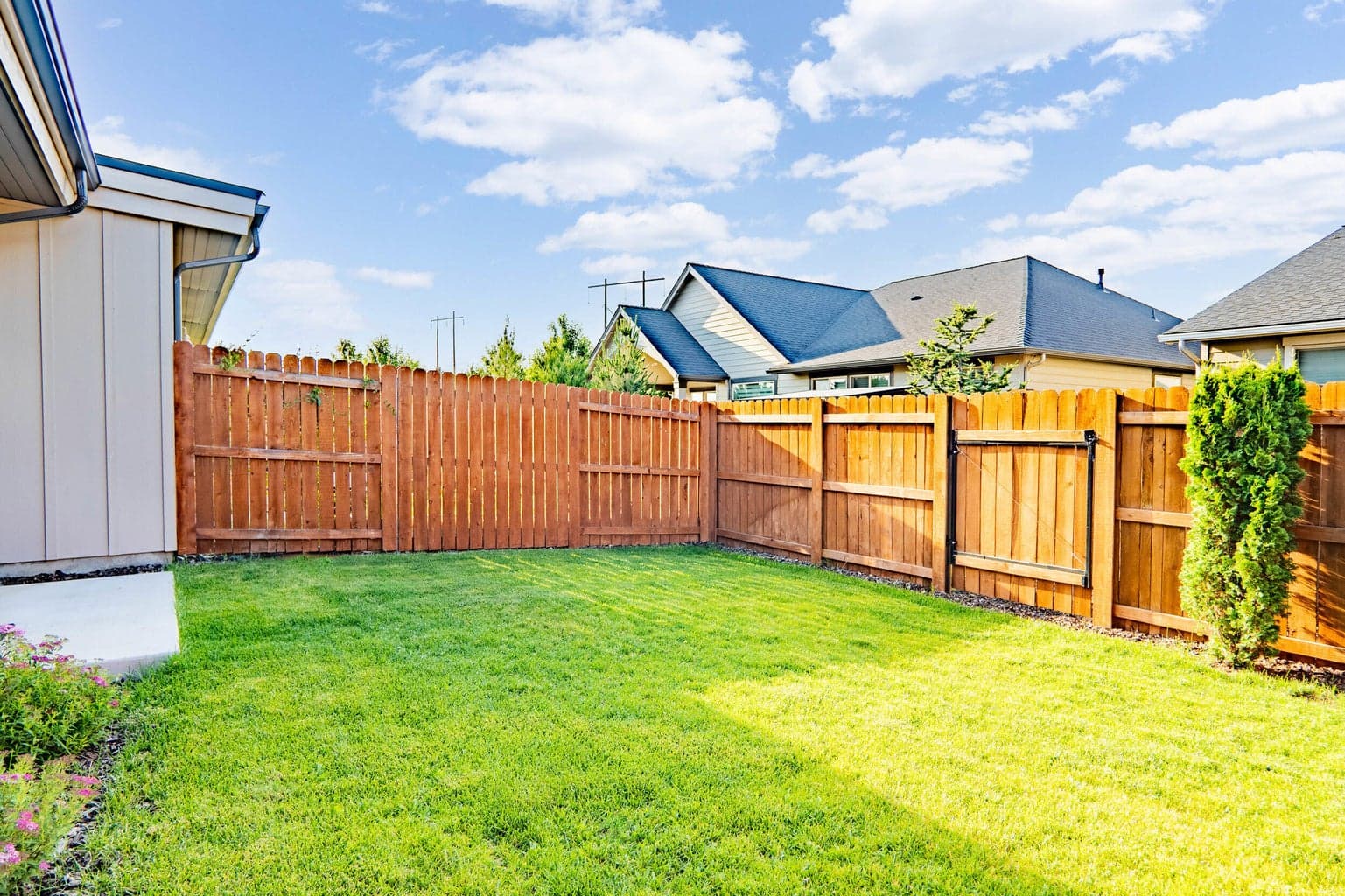 Photo of 3610 SW Badger Avenue 20 of 23
