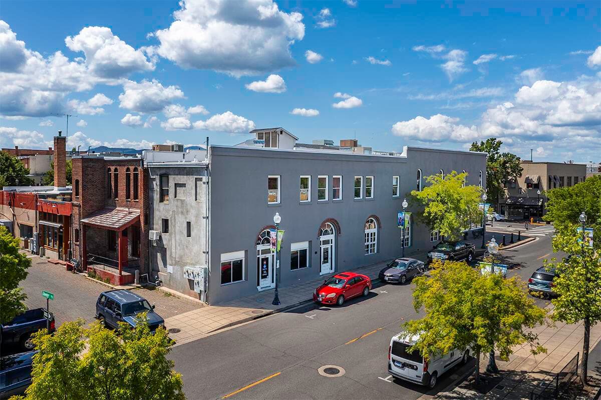 Photo of 232 Main 4 of 17
