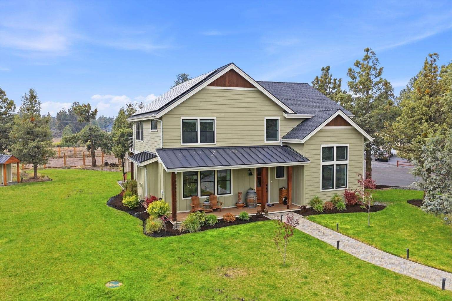 Photo of 63557 Overtree 3 of 94
