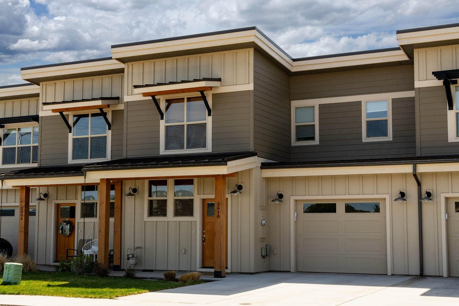 Photo of 3610 SW Badger Avenue 23 of 23