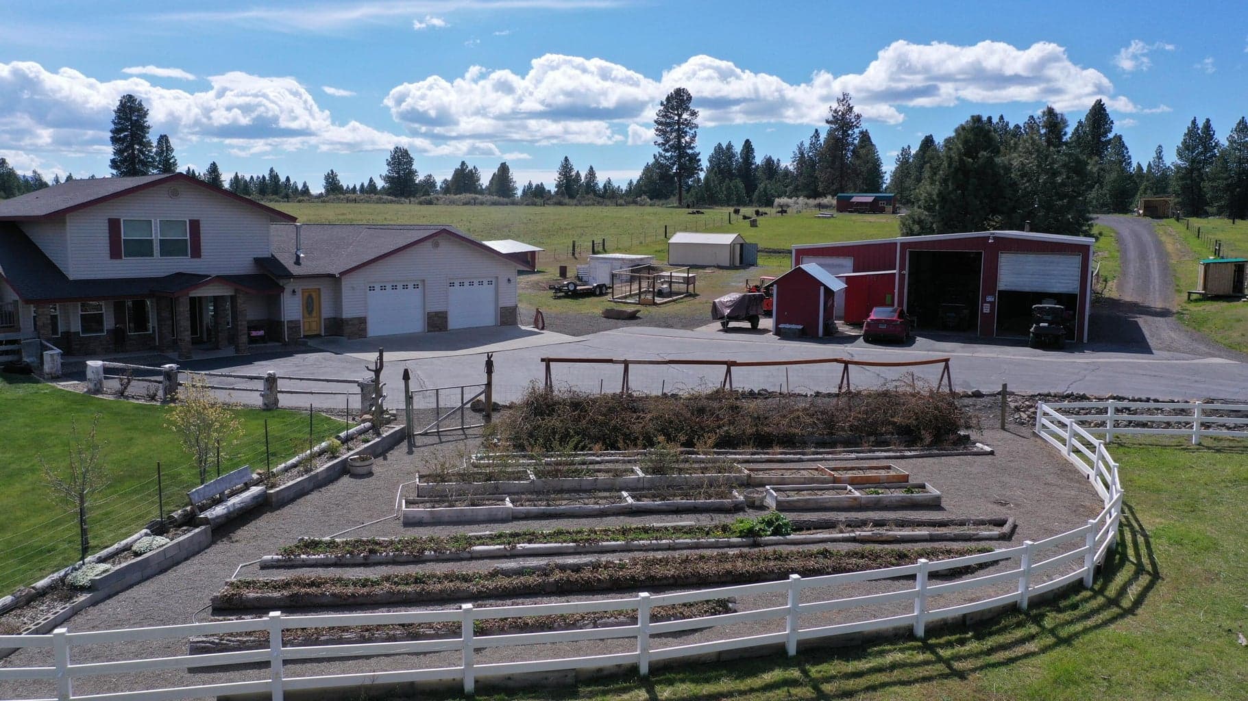Photo of 36262 Highway 62 1 of 65