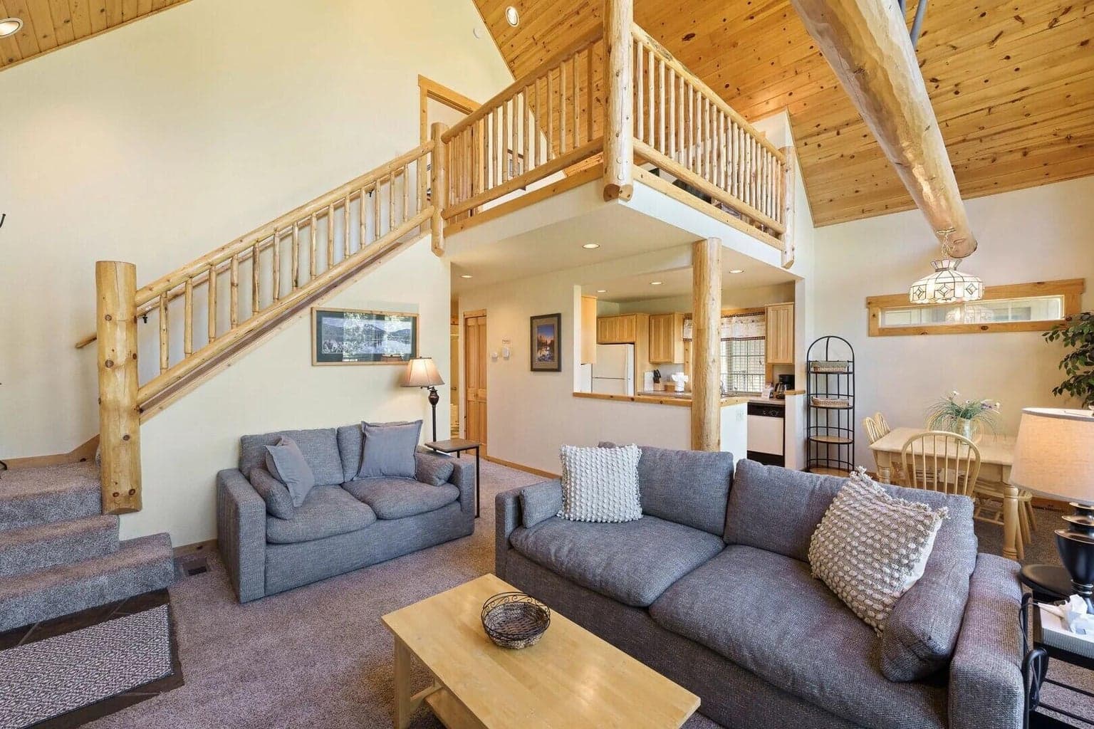 Photo of 8825 Canyon Wren Court 8 of 29